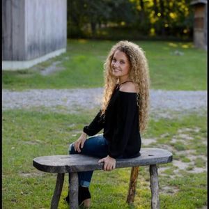 Meet your Posher, Lauryn